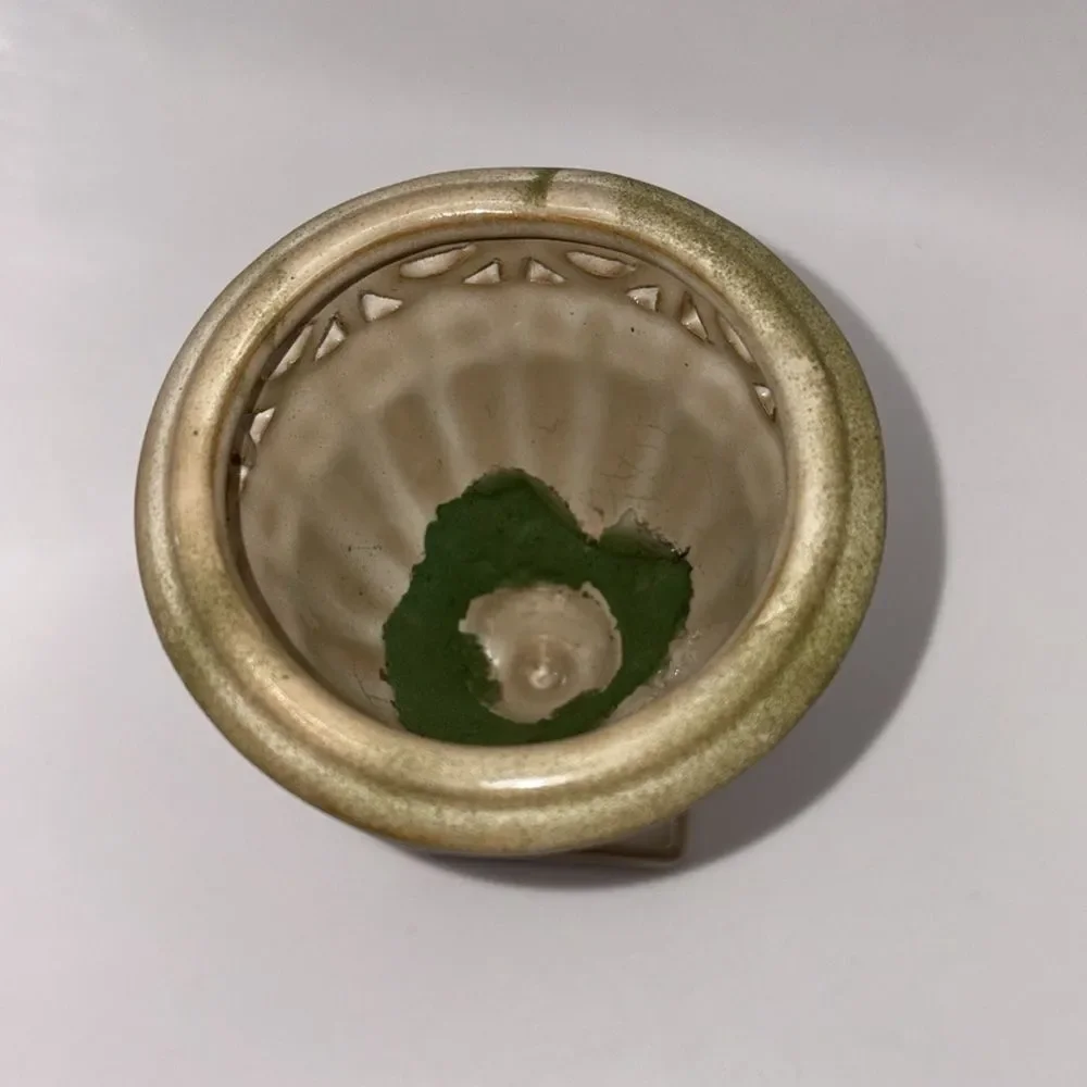 Small urn vase stoneware 5”